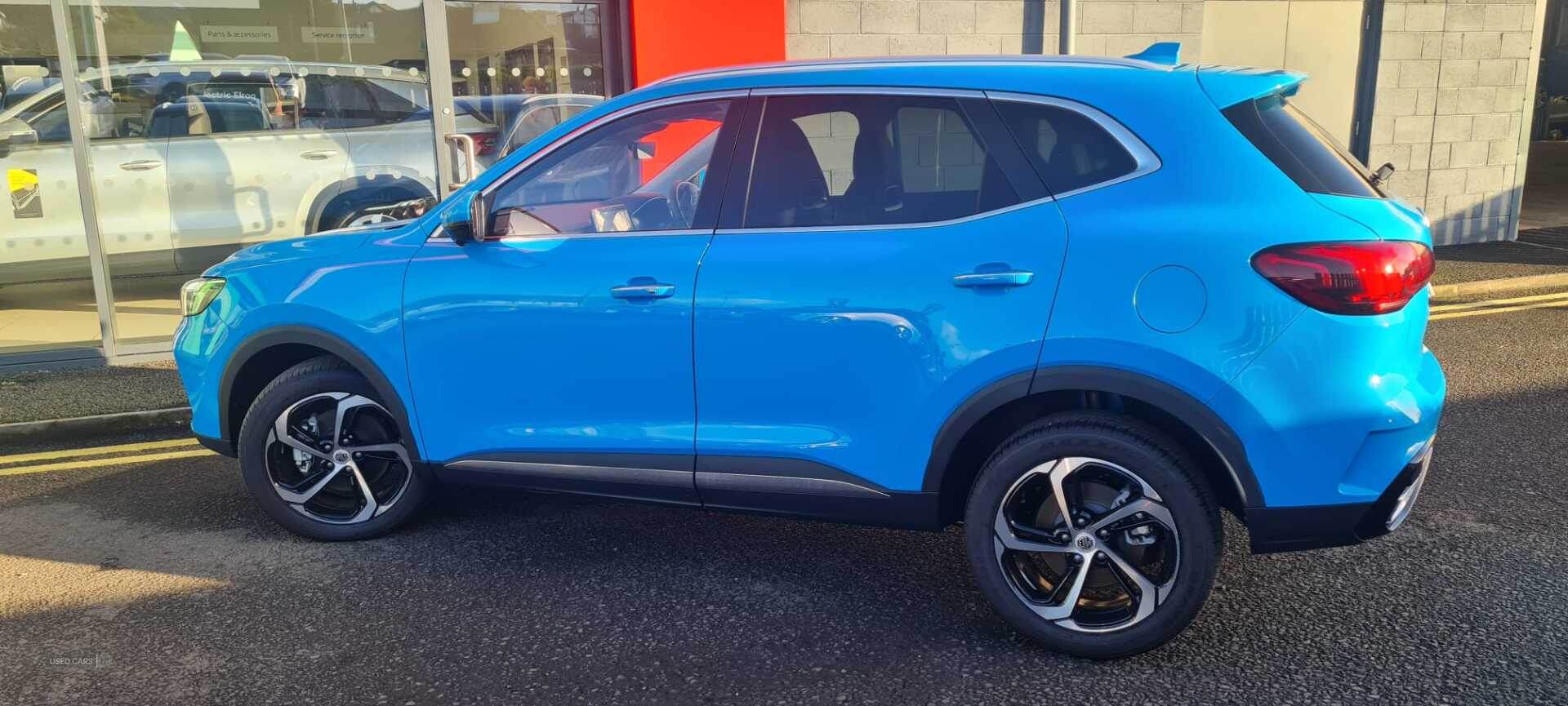 Sep 2024 MG HS 1.5 T-GDI PHEV Trophy 5dr Auto