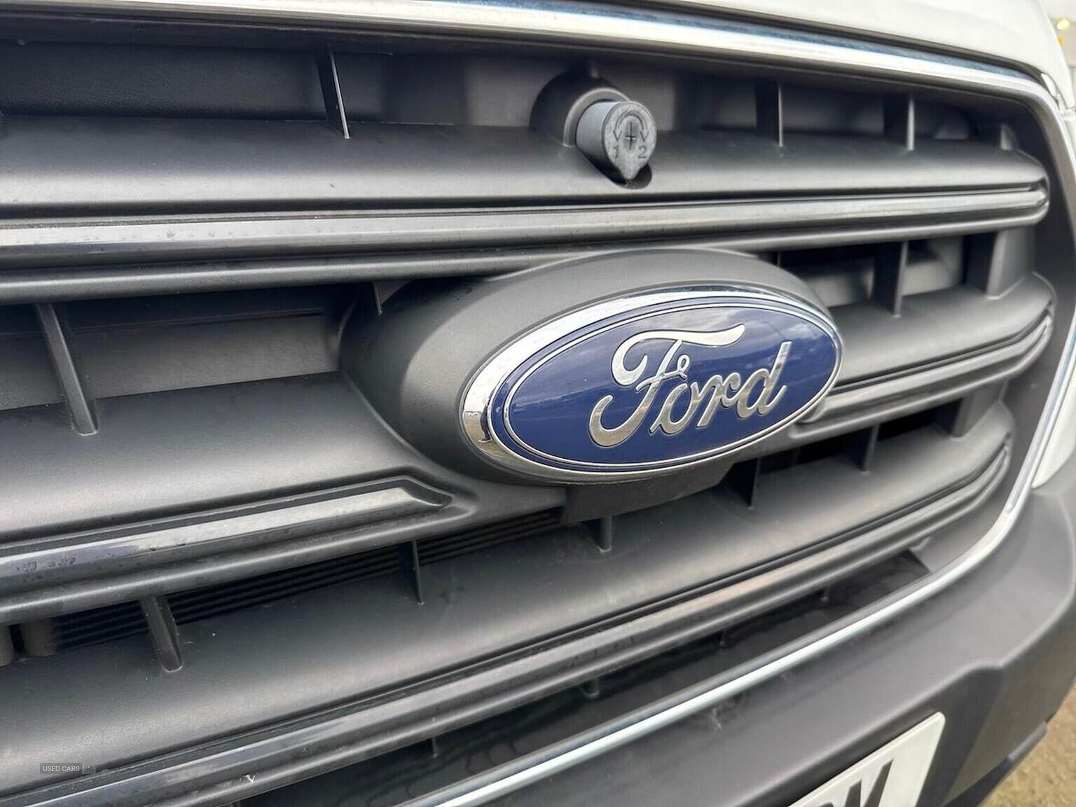 May 2021 Ford Transit 2.0 Ecoblue 130Ps H3 17 Seater Leader