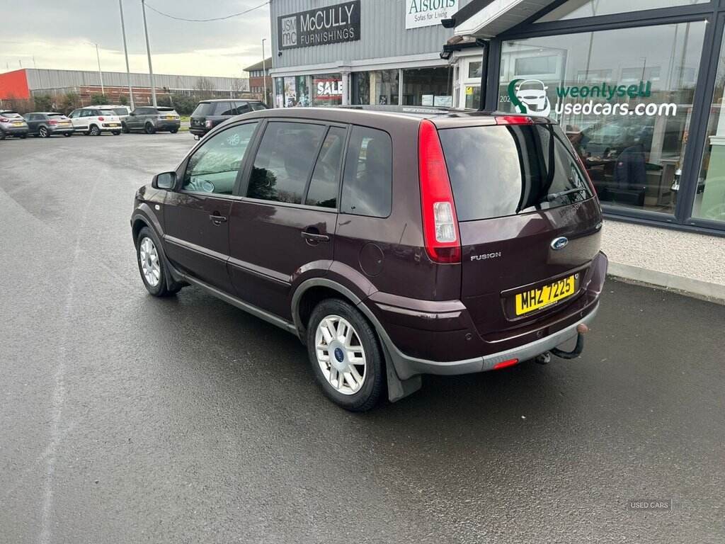 Jun 2009 Ford Fusion 1.6 TDCi Zetec 5dr [Climate]