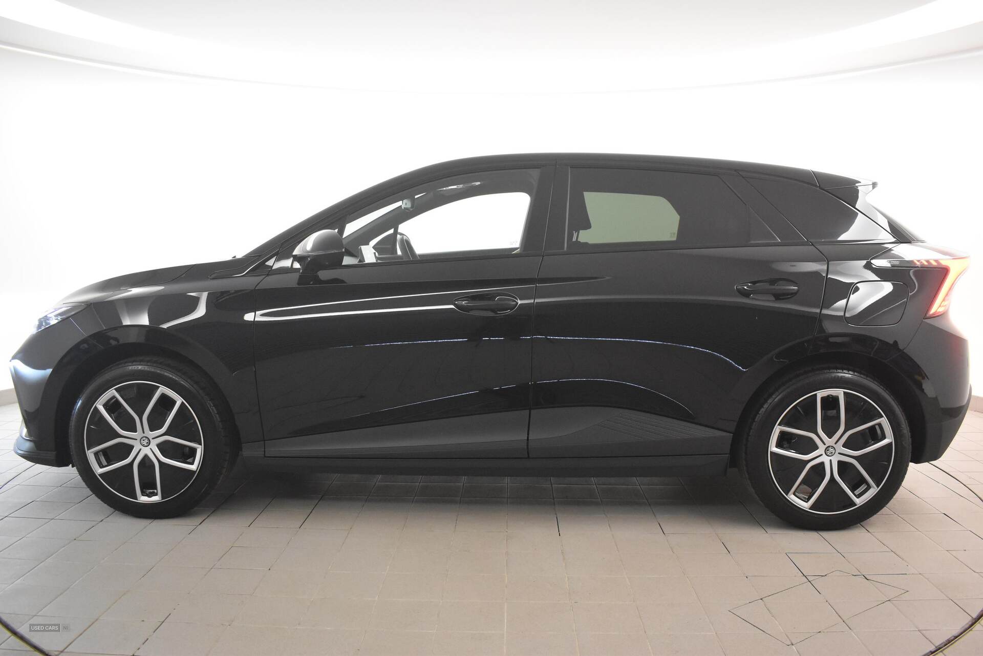  2024 MG Motor Uk MG4 150kW Trophy EV Long Range 64kWh 5dr Auto