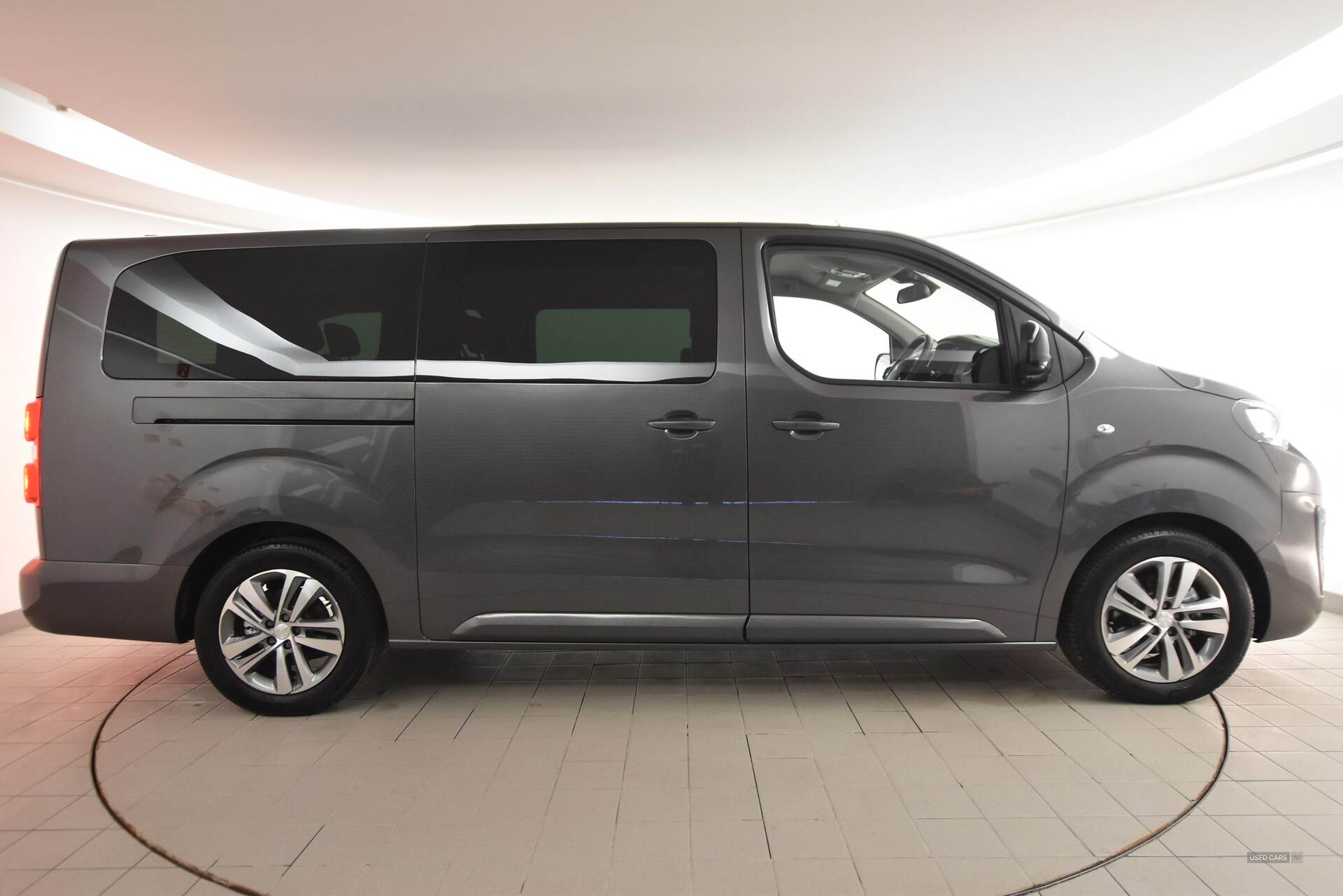  2024 Peugeot Traveller 100kW Business VIP Long [8 Seat] 50kWh 5dr Auto