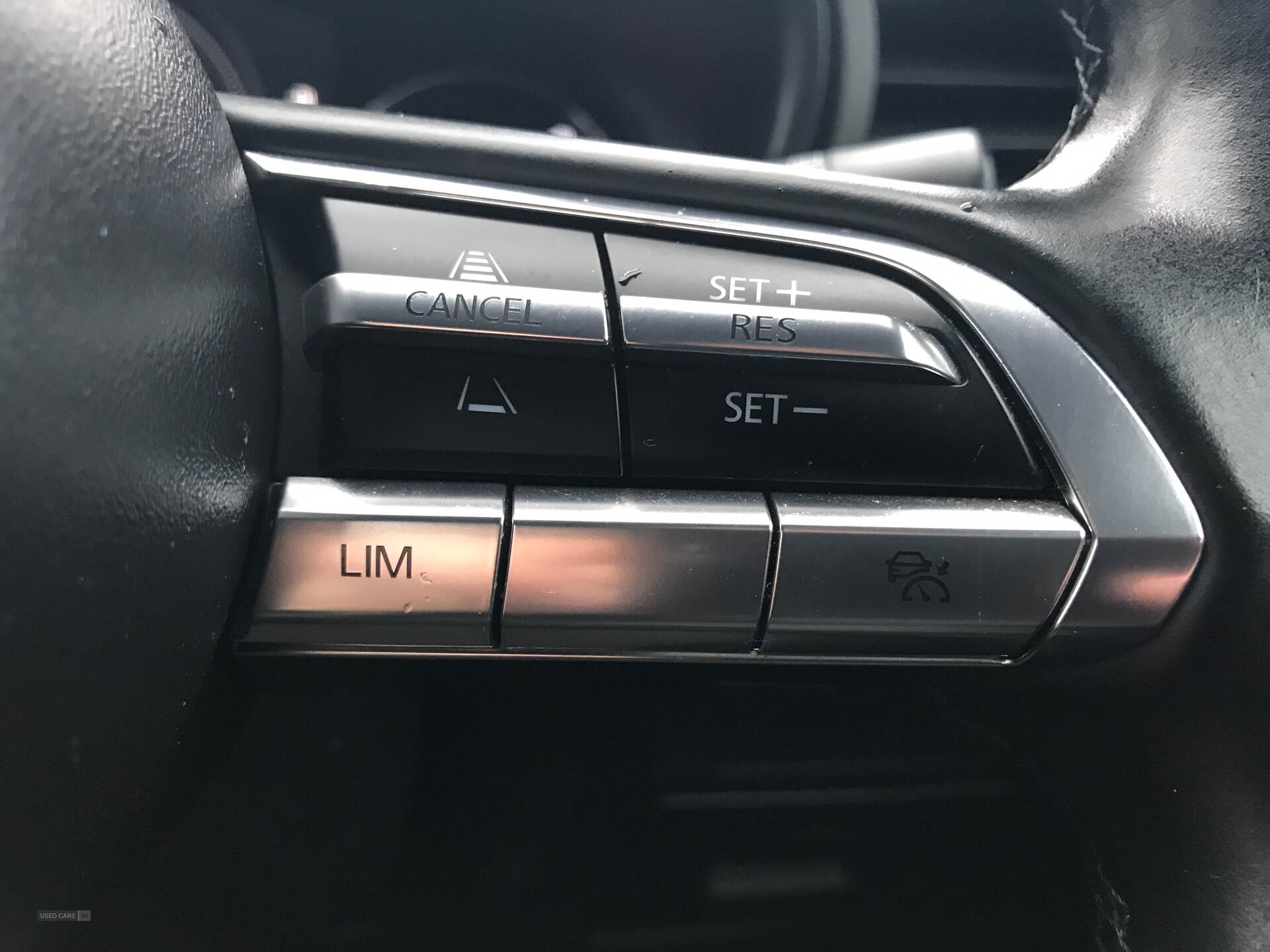 Apr 2022 Mazda 3 2.0 e-Skyactiv G MHEV SE-L 5dr