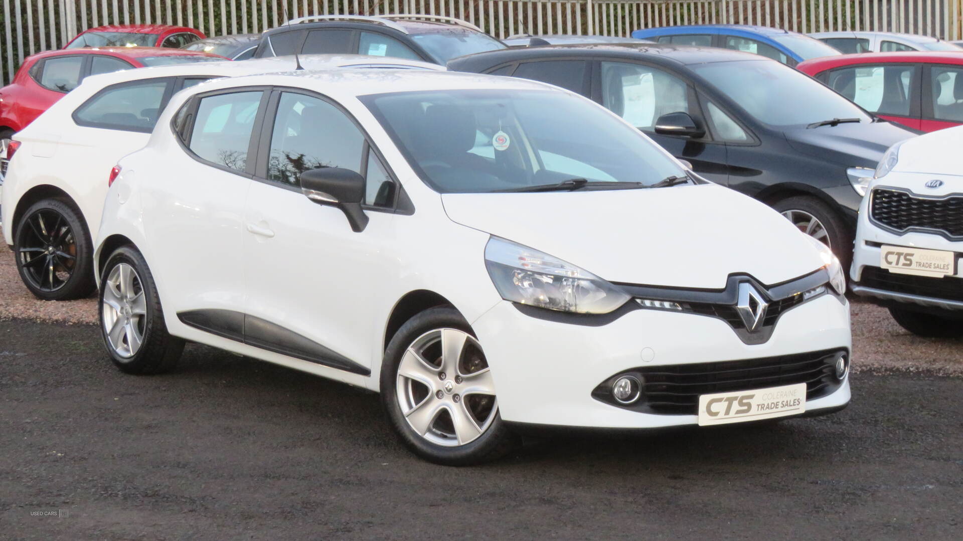 Renault Clio DIESEL HATCHBACK in Derry / Londonderry