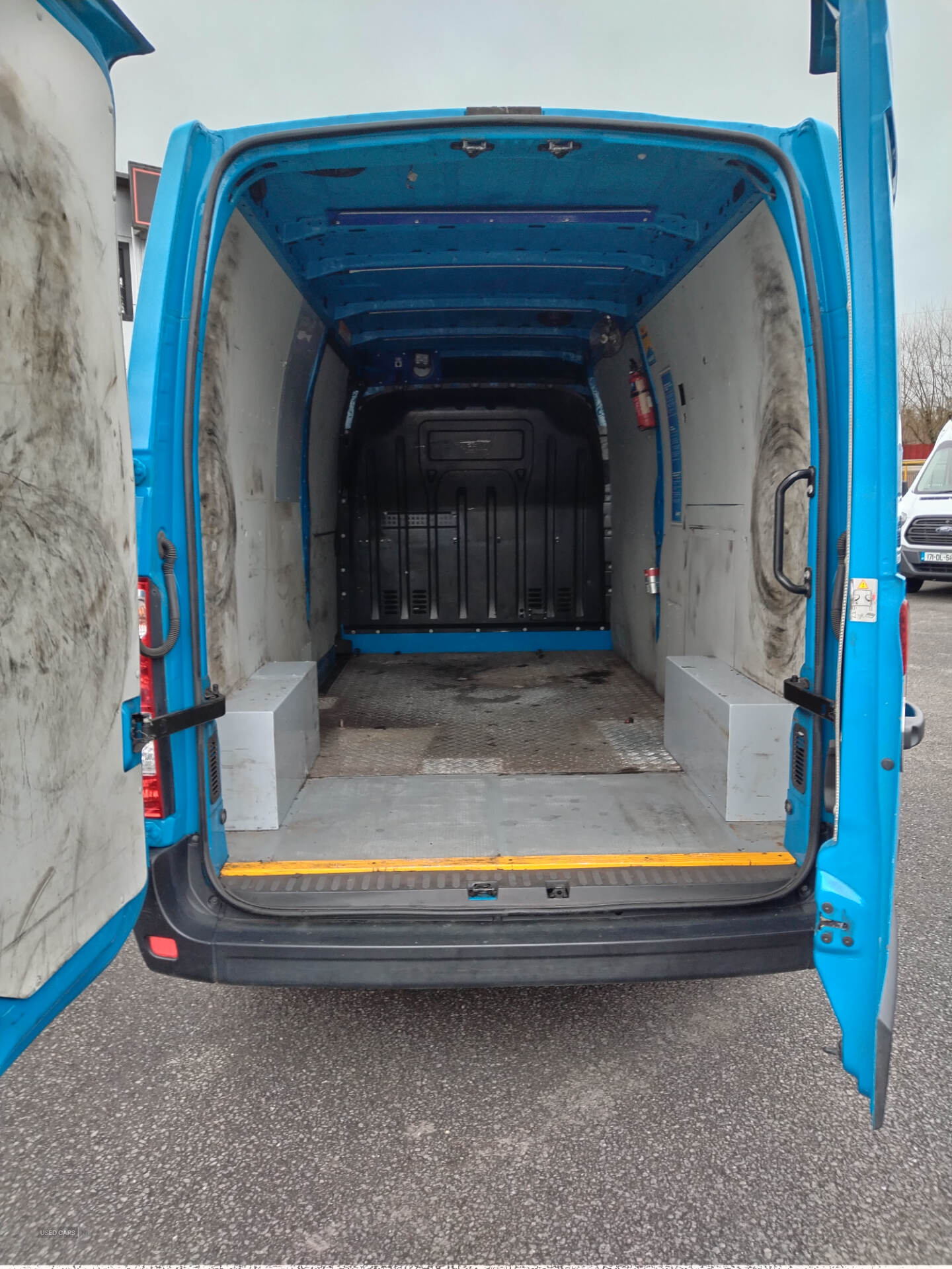 Jun 2020 Renault Master LM35 ENERGY dCi 150 Business Medium Roof Van