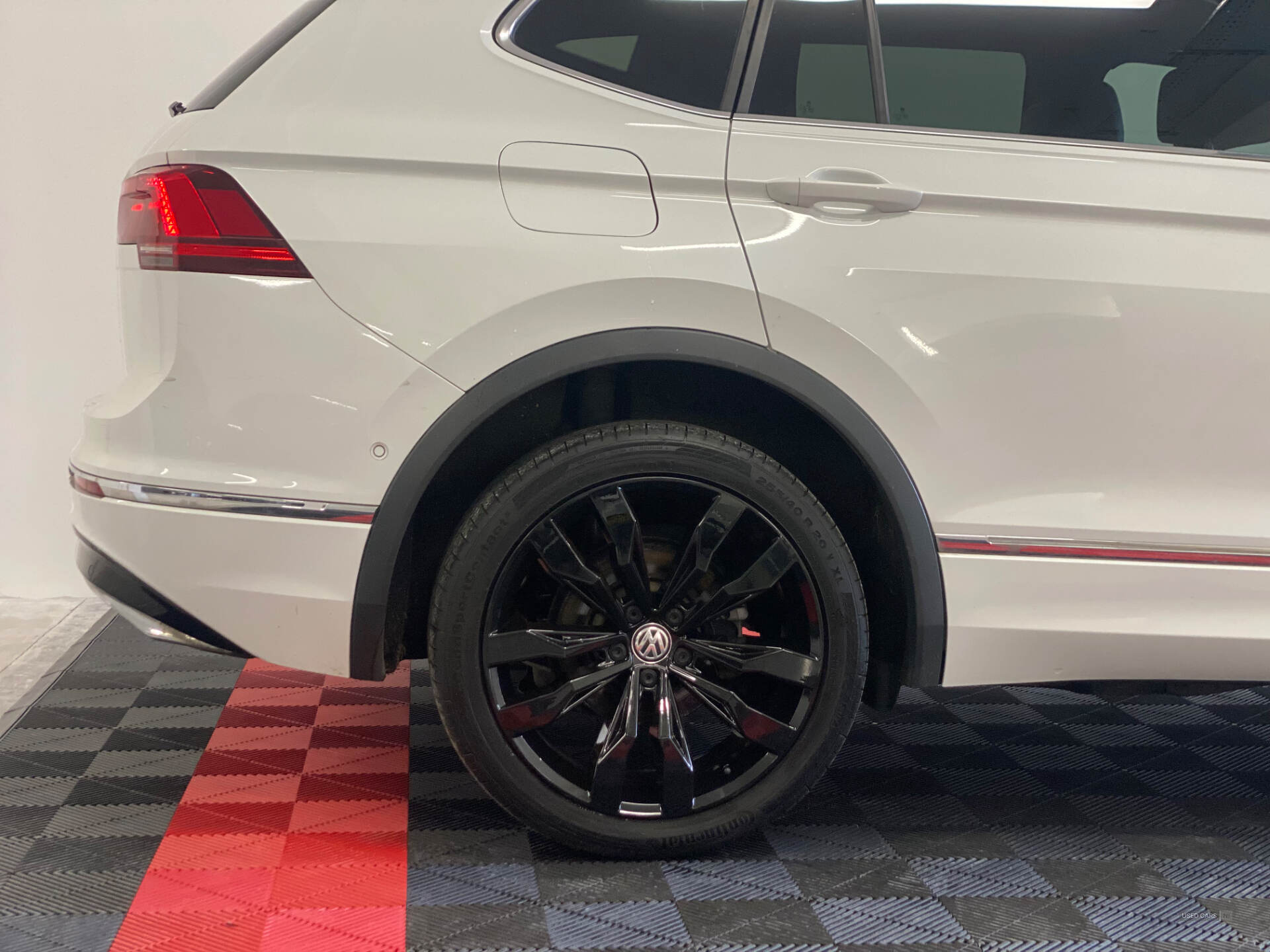 Aug 2021 Volkswagen Tiguan Allspace 1.5 TSI EVO R-Line Tech 5dr DSG