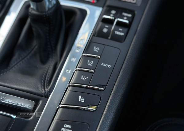 Porsche Macan DIESEL ESTATE in Antrim