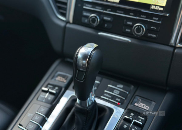 Porsche Macan DIESEL ESTATE in Antrim