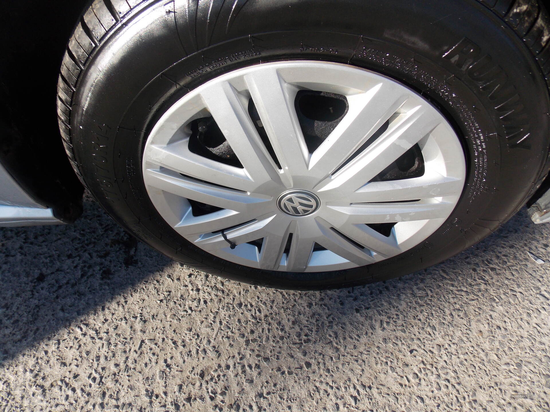 Dec 2014 Volkswagen Polo 1.0 S 5dr [AC]