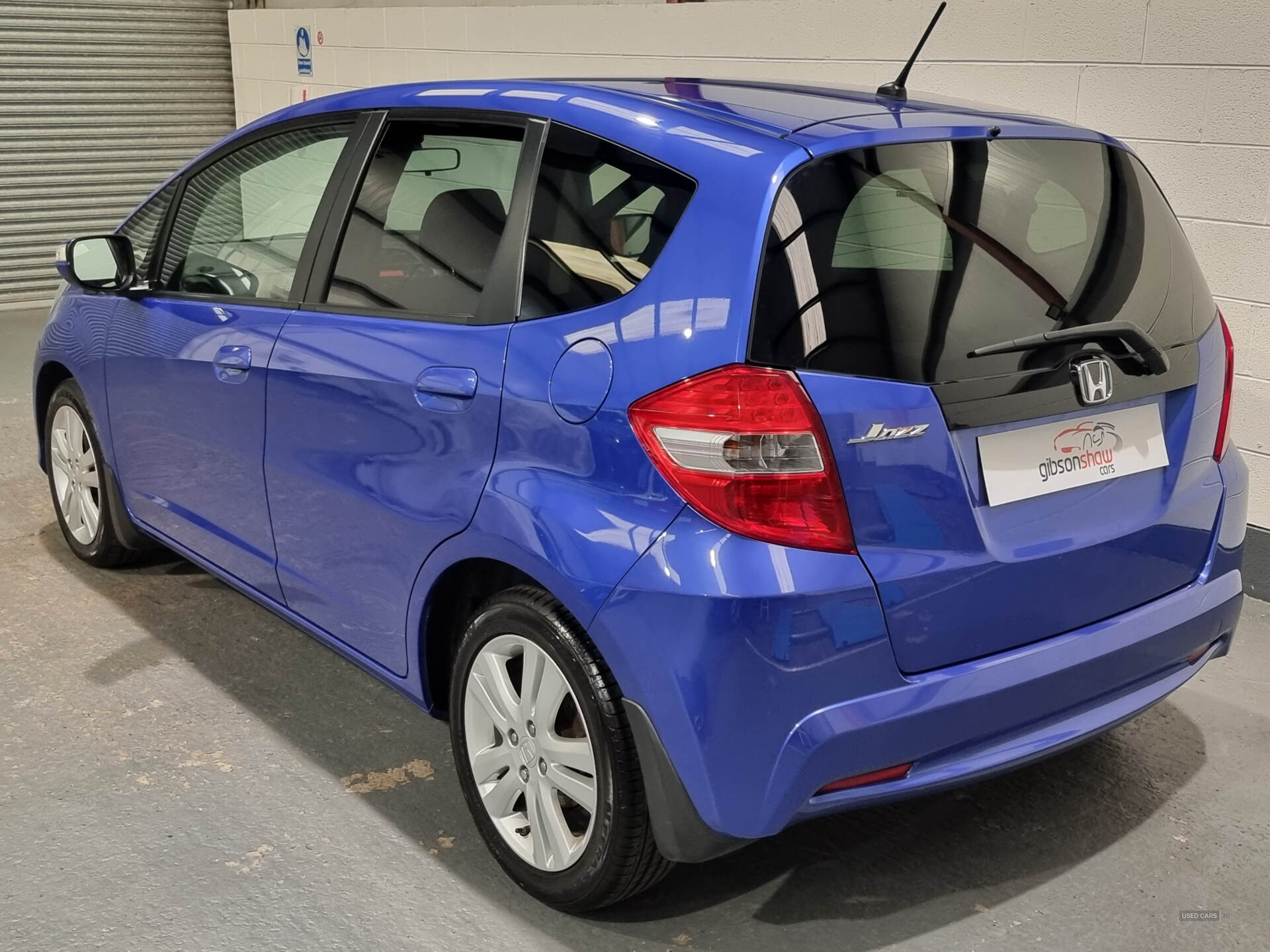 Jun 2015 Honda Jazz 1.4 i-VTEC ES Plus 5dr