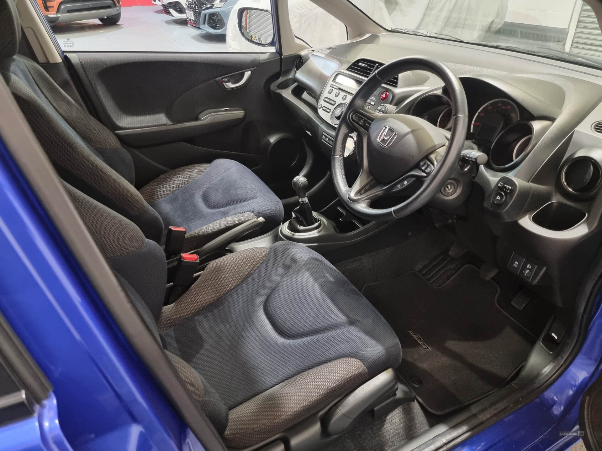 Jun 2015 Honda Jazz 1.4 i-VTEC ES Plus 5dr