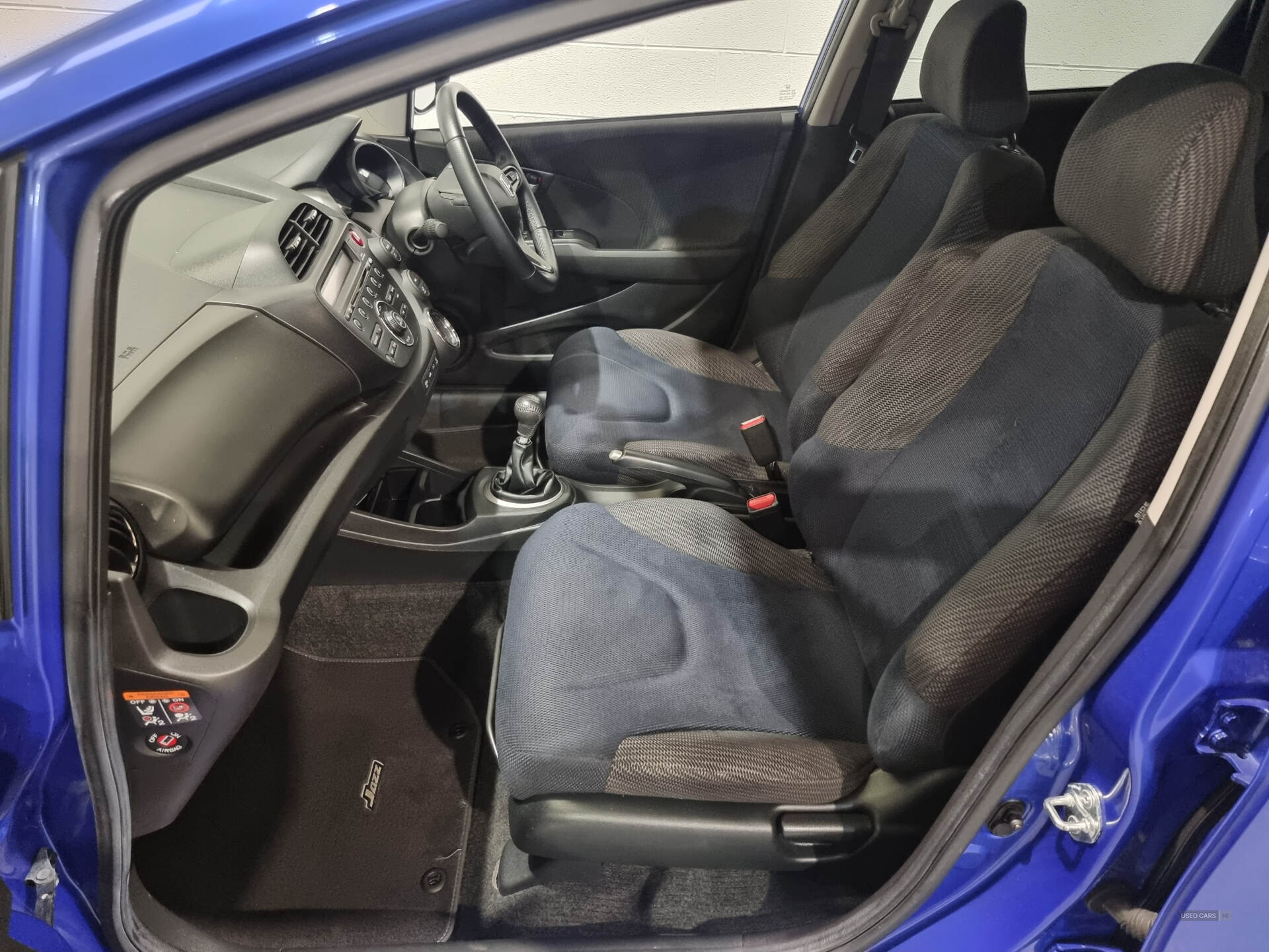 Jun 2015 Honda Jazz 1.4 i-VTEC ES Plus 5dr