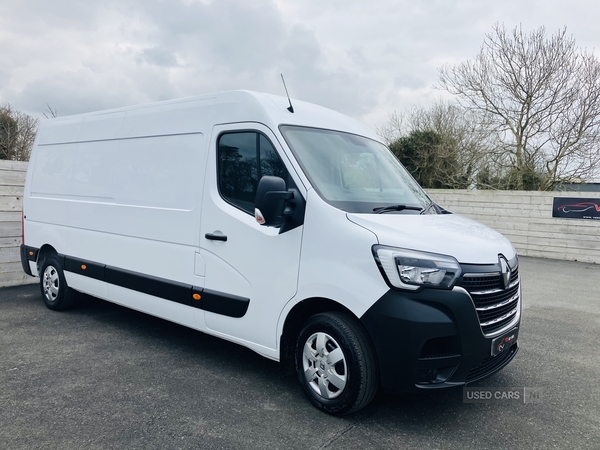 Renault Master LWB DIESEL FWD in Down