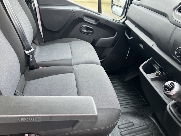 Renault Master LWB DIESEL FWD in Down