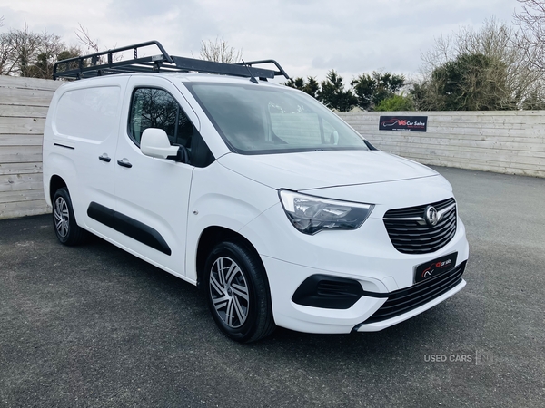 Vauxhall Combo CARGO L2 DIESEL in Down