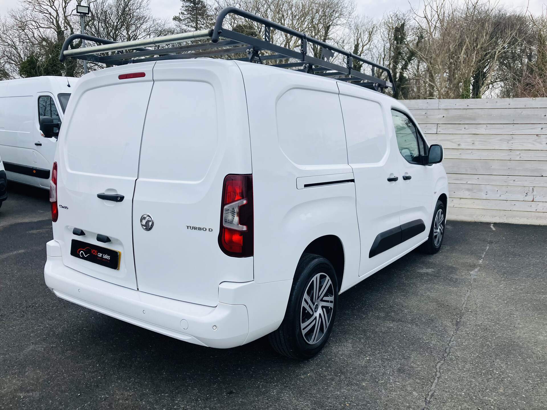 Vauxhall Combo CARGO L2 DIESEL in Down