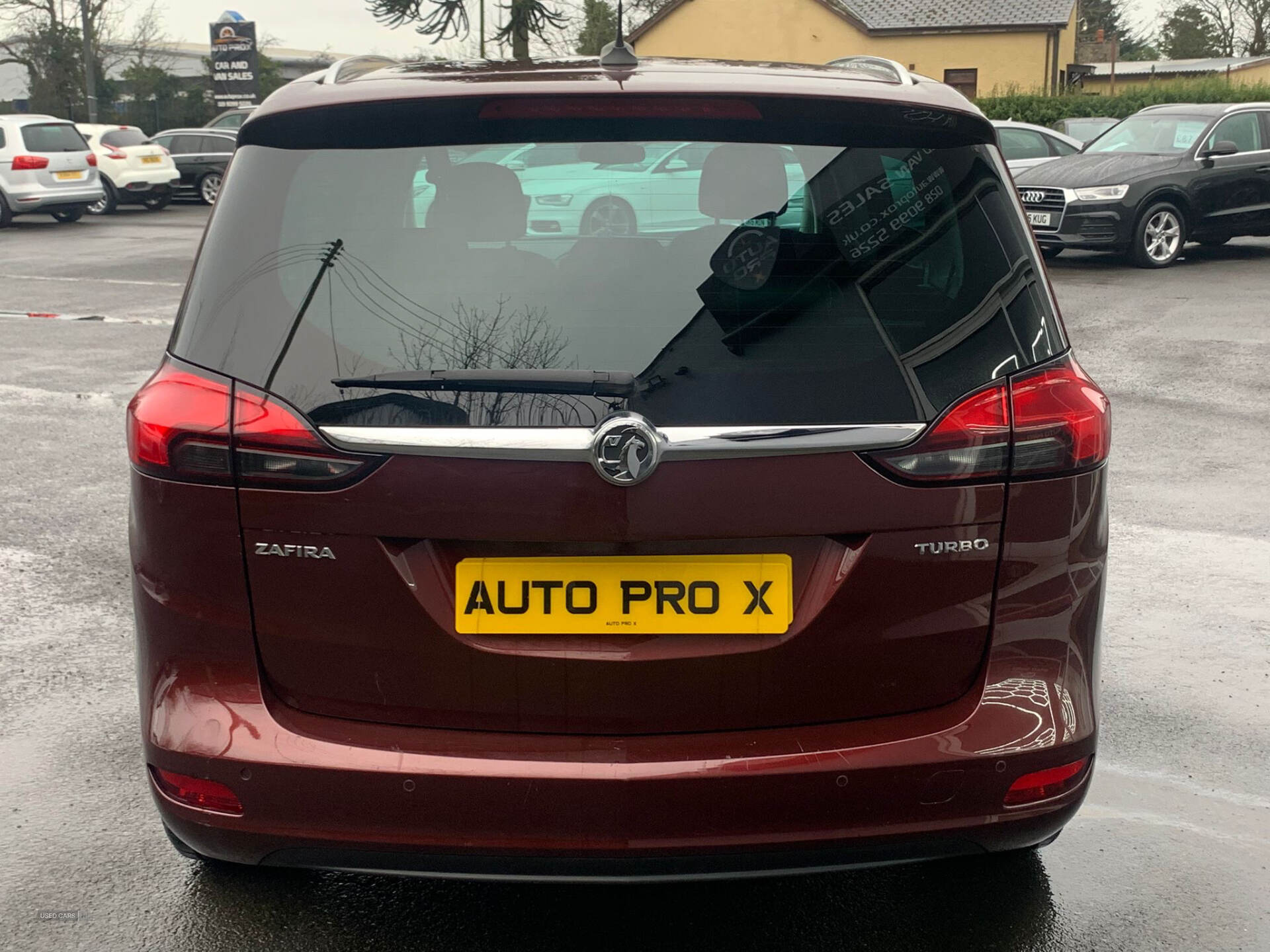 Apr 2018 Vauxhall Zafira Tourer 1.4T SRi Nav 5dr