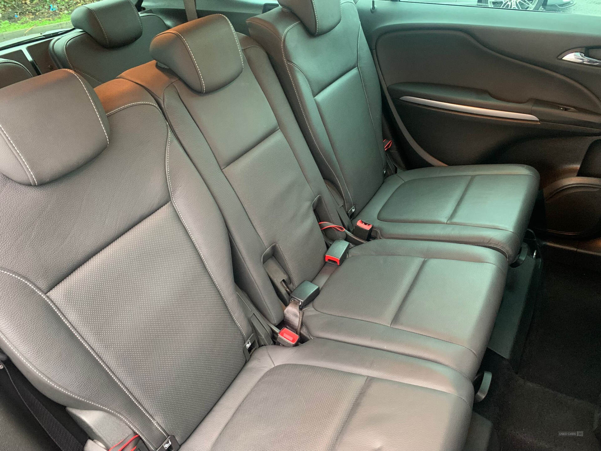Apr 2018 Vauxhall Zafira Tourer 1.4T SRi Nav 5dr