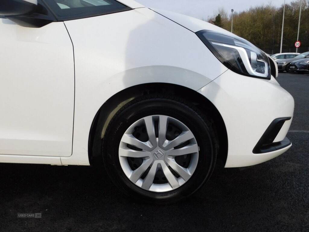 Jun 2021 Honda Jazz 1.5 i-MMD Hybrid SE 5dr eCVT