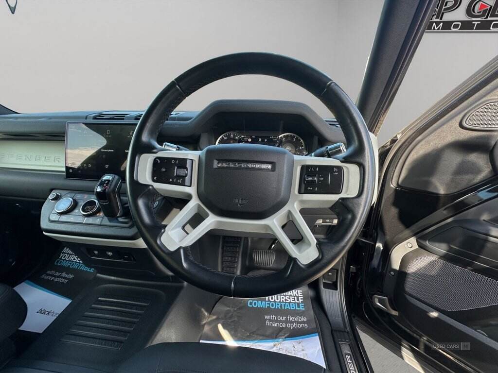 Jan 2022 Land Rover Defender 3.0 D250 X-Dynamic S 110 5dr Auto