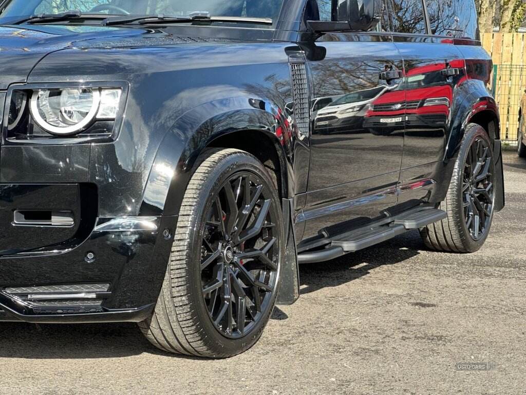 Jan 2022 Land Rover Defender 3.0 D250 X-Dynamic S 110 5dr Auto