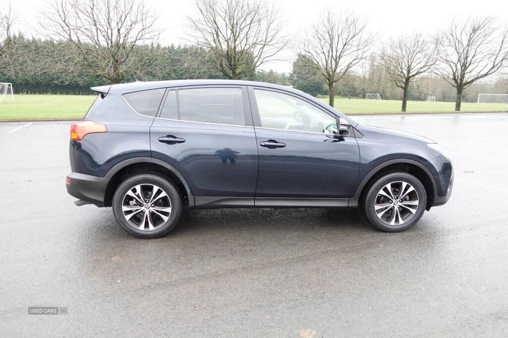Oct 2015 Toyota RAV4 2.0 D-4D Icon 5dr 2WD