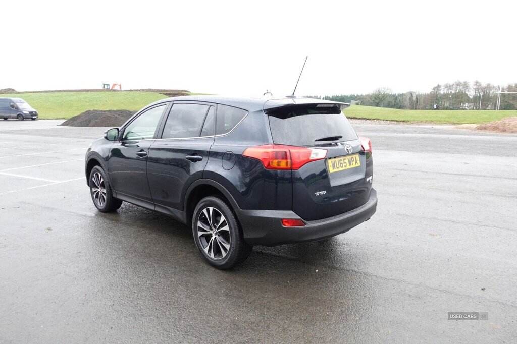 Oct 2015 Toyota RAV4 2.0 D-4D Icon 5dr 2WD