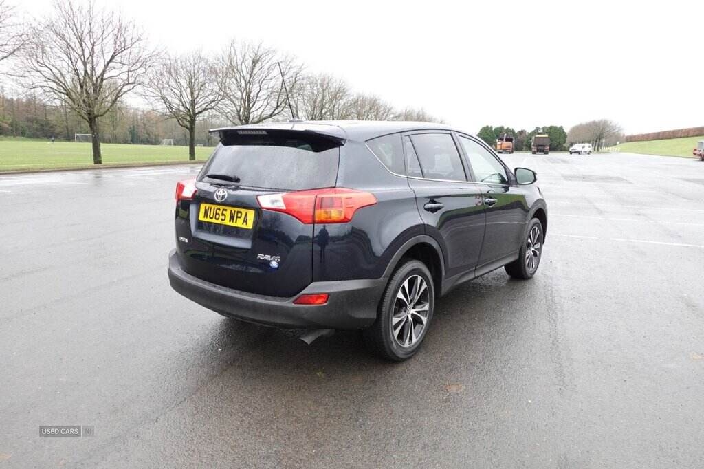 Oct 2015 Toyota RAV4 2.0 D-4D Icon 5dr 2WD