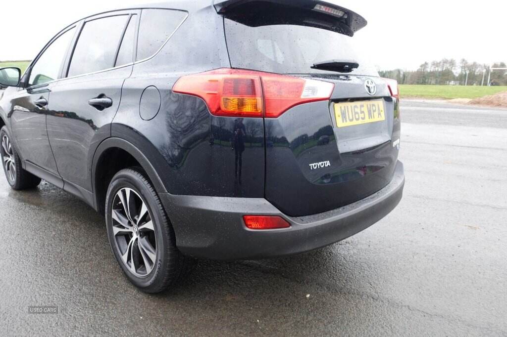 Oct 2015 Toyota RAV4 2.0 D-4D Icon 5dr 2WD