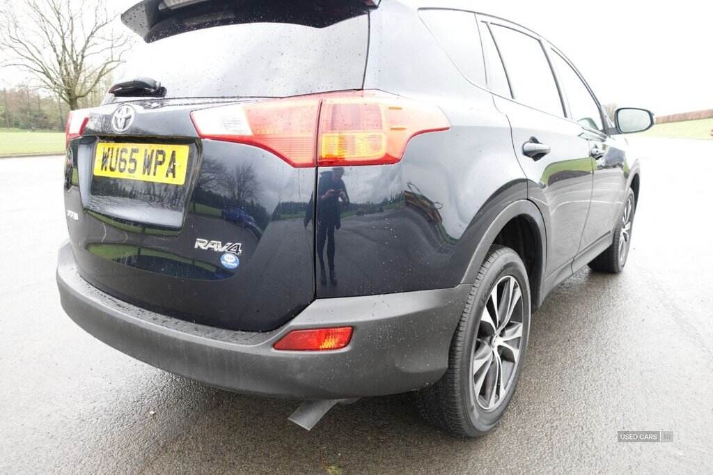 Oct 2015 Toyota RAV4 2.0 D-4D Icon 5dr 2WD
