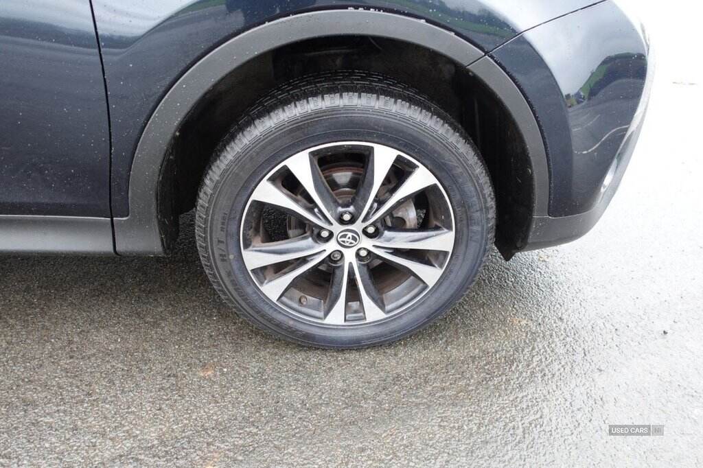 Oct 2015 Toyota RAV4 2.0 D-4D Icon 5dr 2WD