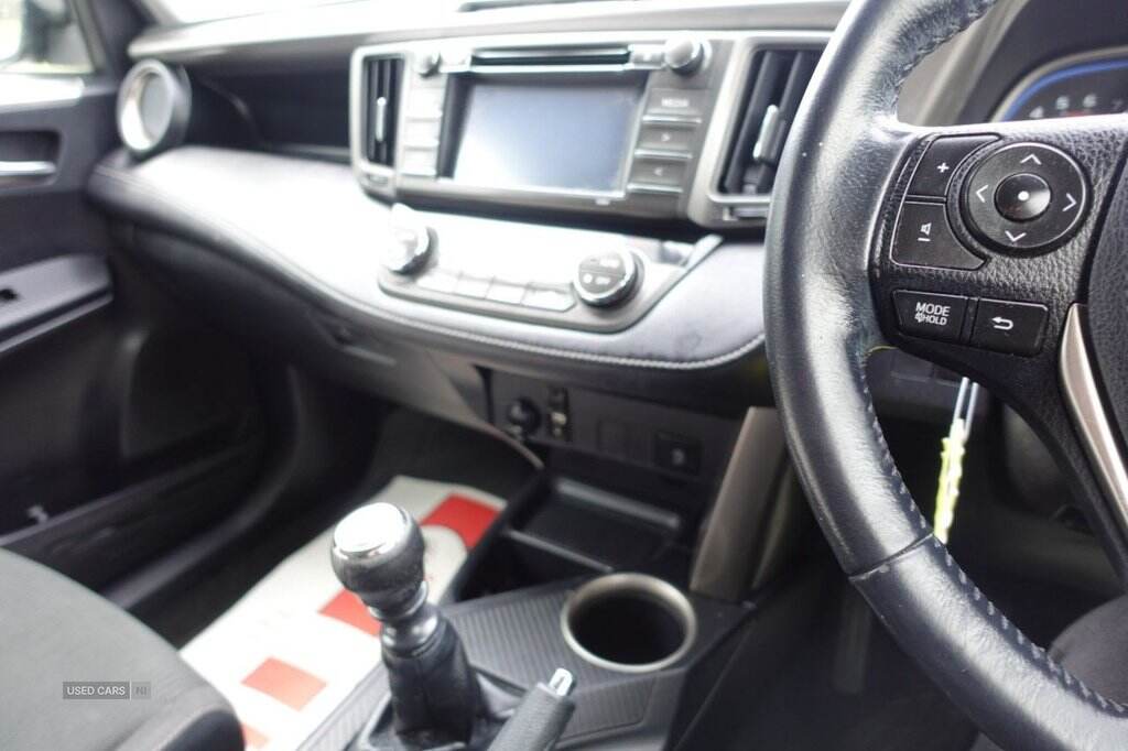 Oct 2015 Toyota RAV4 2.0 D-4D Icon 5dr 2WD