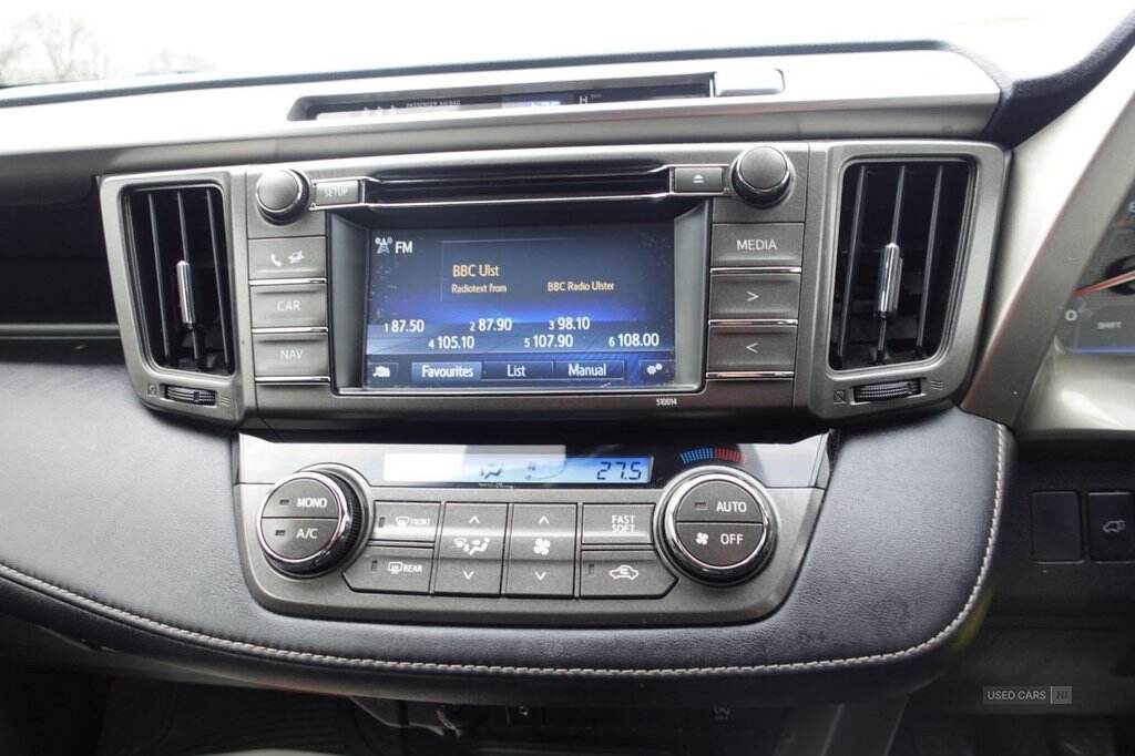 Oct 2015 Toyota RAV4 2.0 D-4D Icon 5dr 2WD