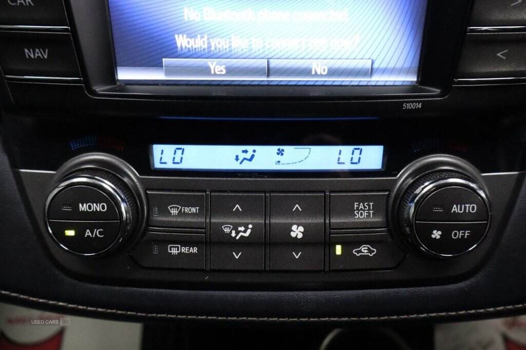 Oct 2015 Toyota RAV4 2.0 D-4D Icon 5dr 2WD