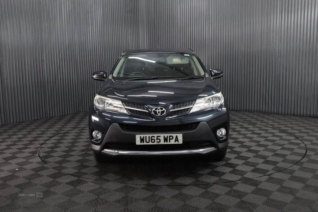 Oct 2015 Toyota RAV4 2.0 D-4D Icon 5dr 2WD