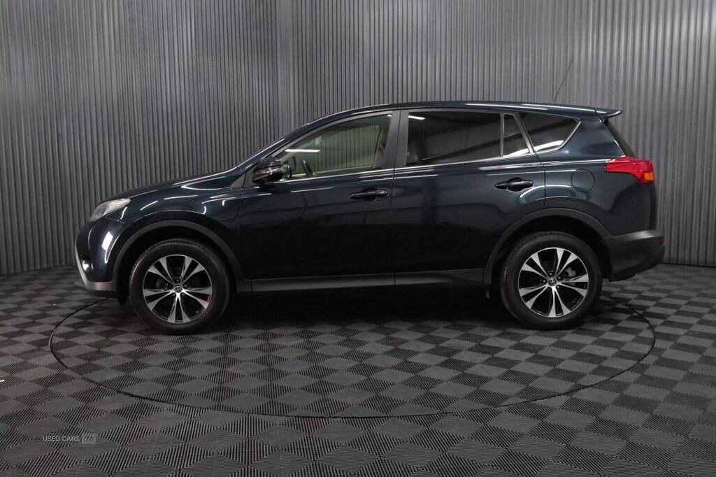 Oct 2015 Toyota RAV4 2.0 D-4D Icon 5dr 2WD