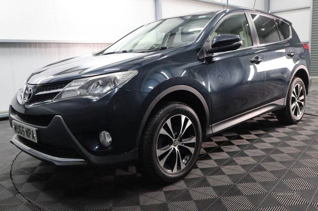 Oct 2015 Toyota RAV4 2.0 D-4D Icon 5dr 2WD