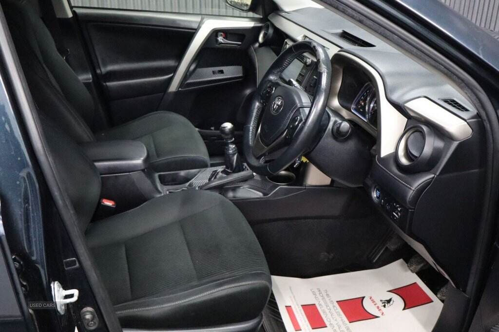 Oct 2015 Toyota RAV4 2.0 D-4D Icon 5dr 2WD