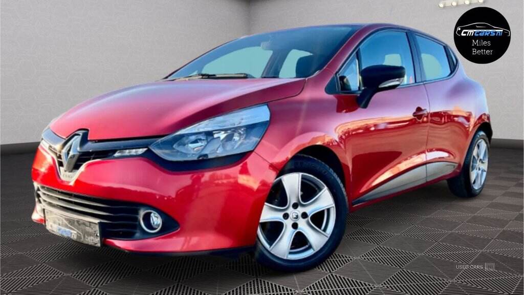 Feb 2016 Renault Clio 1.2 16V Play 5dr