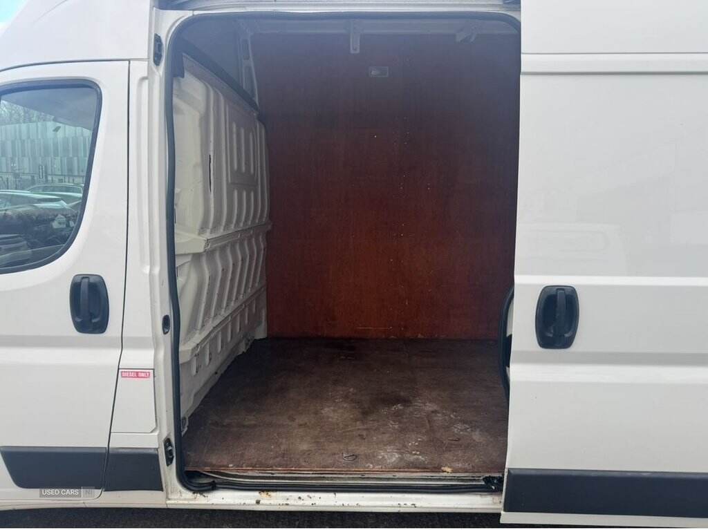 Jun 2016 Citroen Relay 2.2 HDi H3 Van 130ps