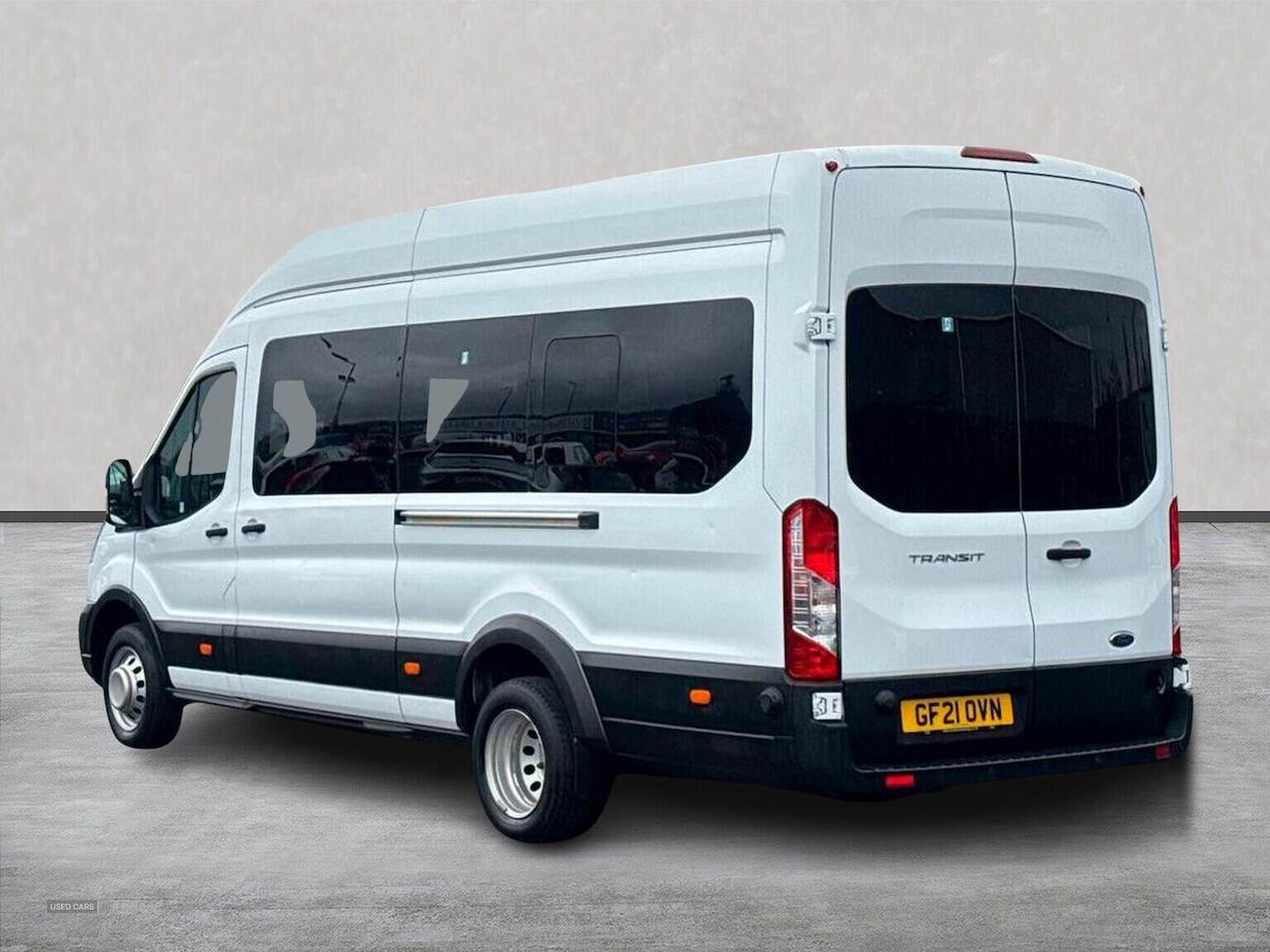 May 2021 Ford Transit 2.0 Ecoblue 130Ps H3 17 Seater Leader