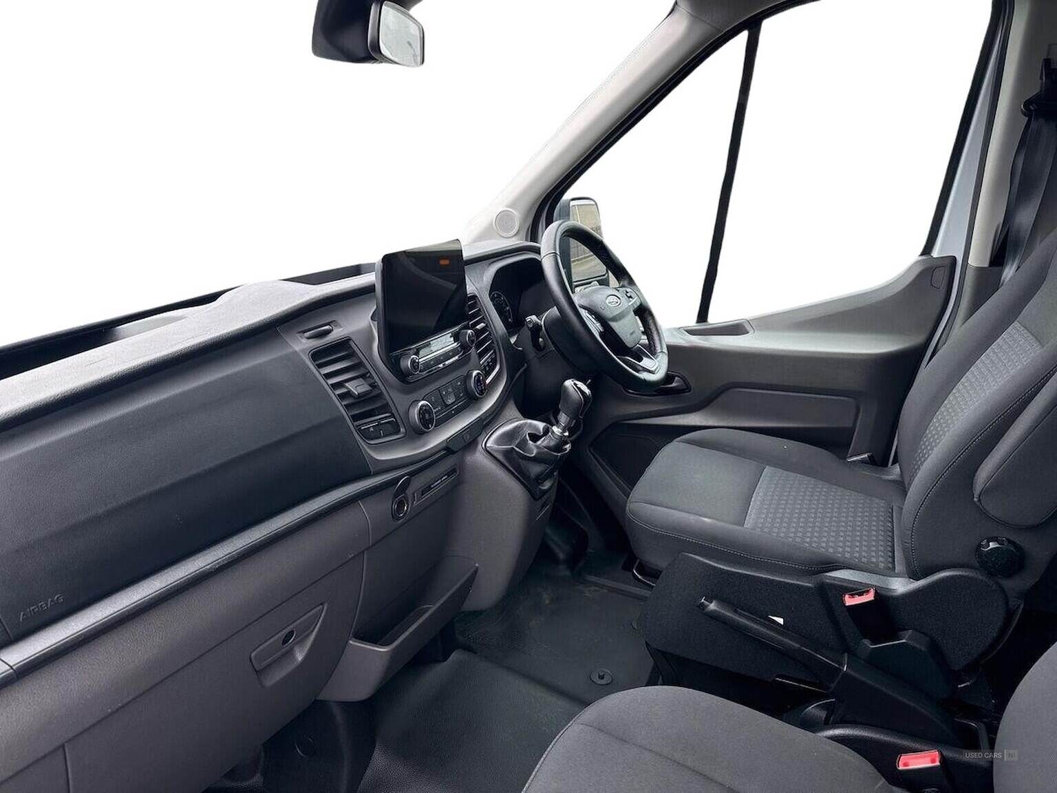 May 2021 Ford Transit 2.0 Ecoblue 130Ps H3 17 Seater Leader
