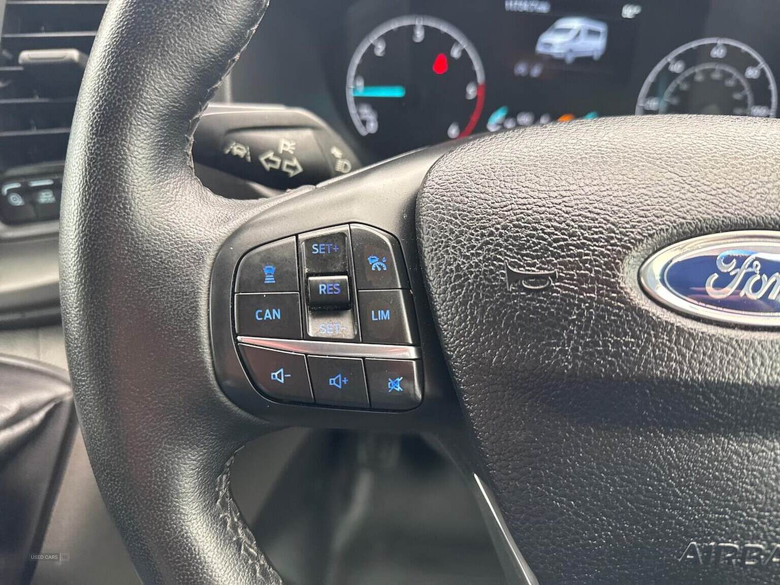 May 2021 Ford Transit 2.0 Ecoblue 130Ps H3 17 Seater Leader