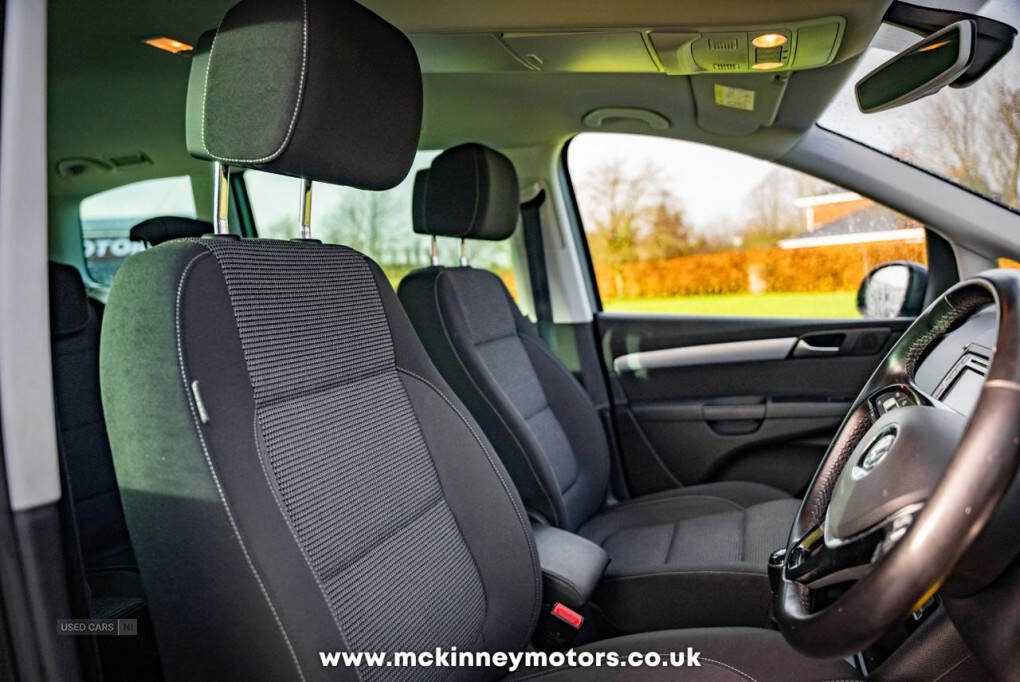 Jun 2016 Volkswagen Sharan 2.0 TDI CR BlueMotion Tech 150 SE Nav 5dr