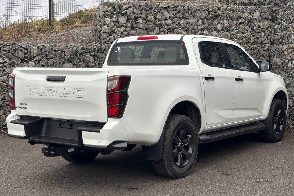  2025 Isuzu D-Max V-Cross 1.9 4WD Euro 6 (s/s) 4dr