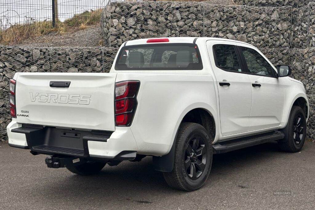  2025 Isuzu D-Max V-Cross 1.9 4WD Euro 6 (s/s) 4dr