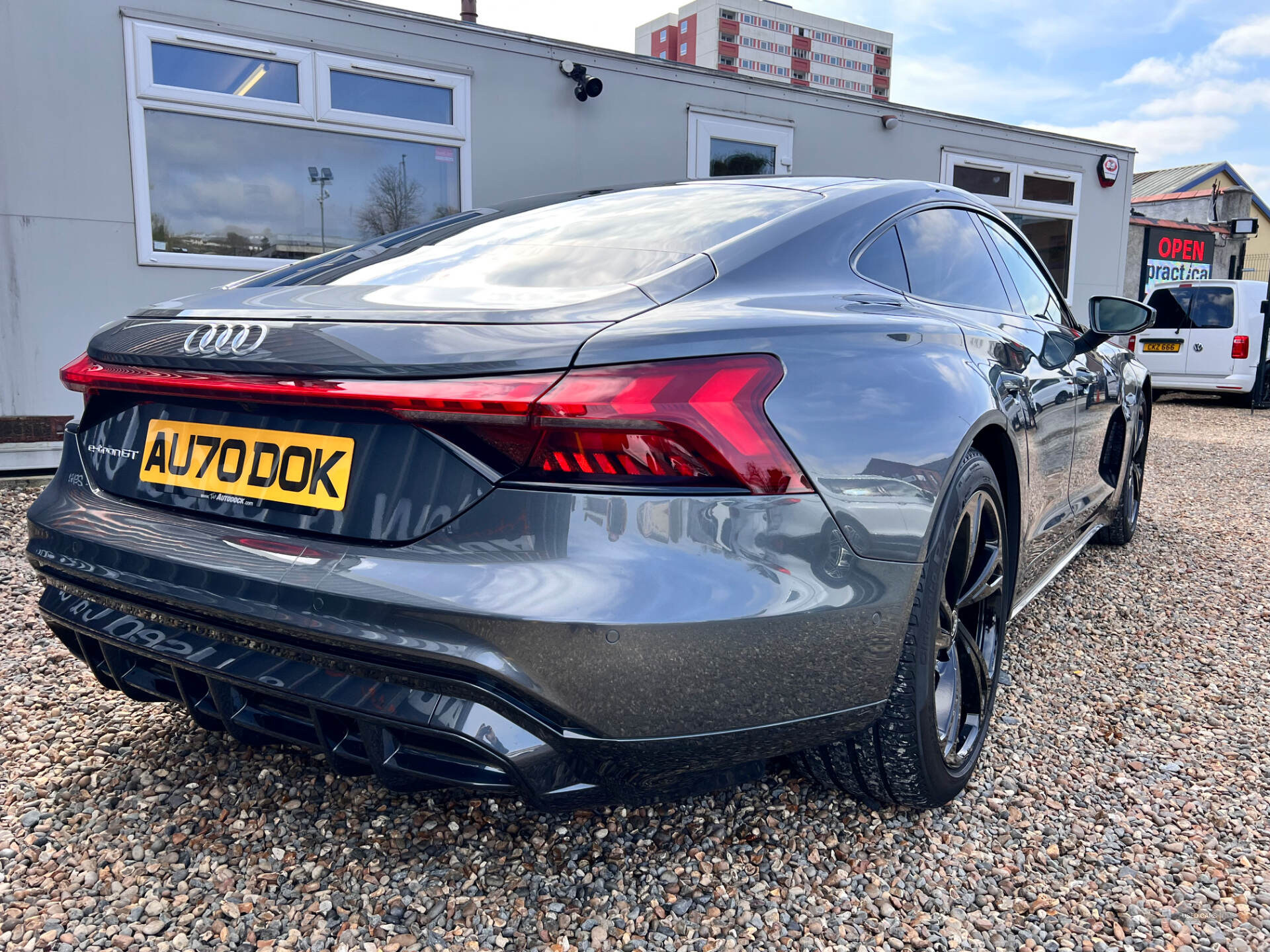 Sep 2022 Audi E-Tron 390kW Quattro 93kWh 4dr Auto