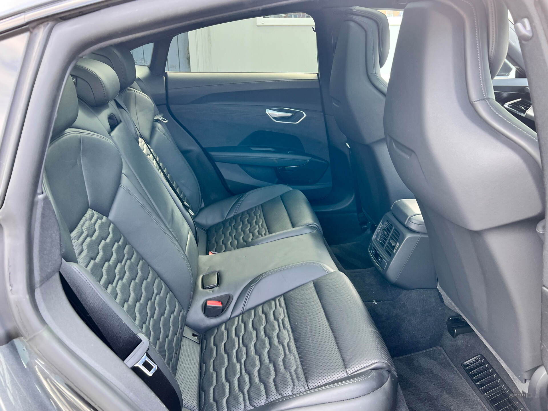 Sep 2022 Audi E-Tron 390kW Quattro 93kWh 4dr Auto