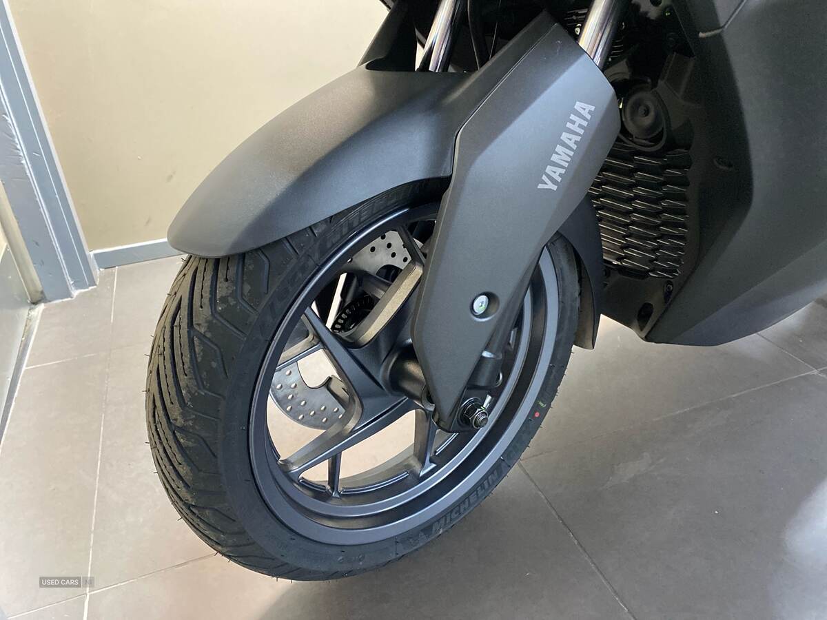 2024 Yamaha X-Max New X-Max 300 (24MY)