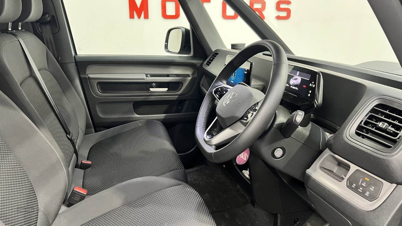  2023 Volkswagen  I.D Buzz Volkswagen ID. Buzz Cargo Pro 77kWh Commerce Plus Auto 5dr