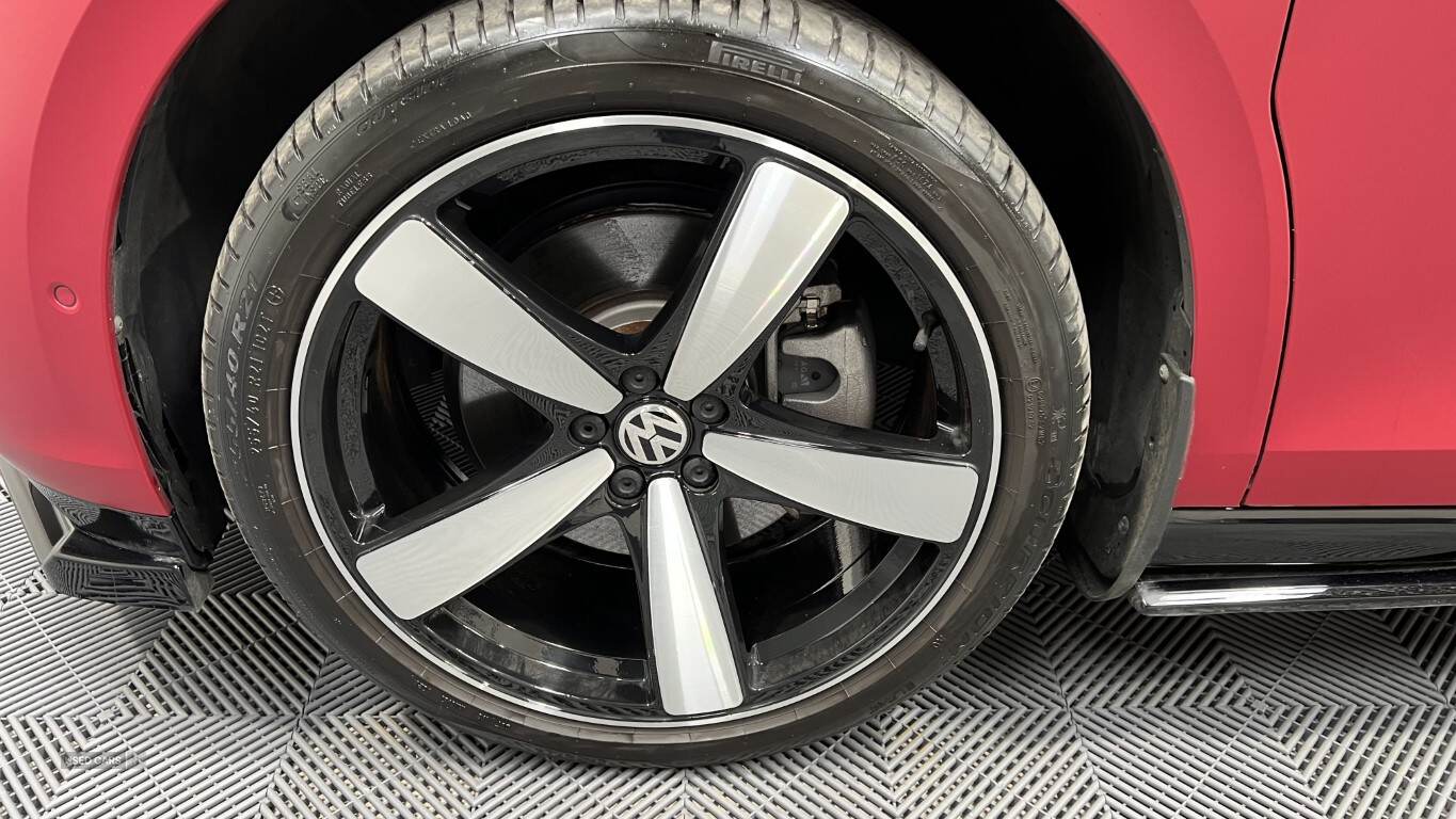  2023 Volkswagen  I.D Buzz Volkswagen ID. Buzz Cargo Pro 77kWh Commerce Plus Auto 5dr